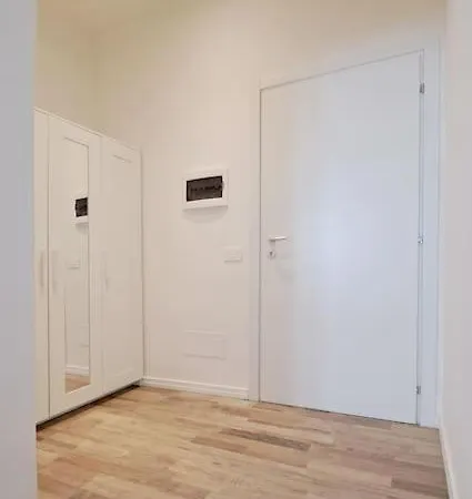 Apartment Giorgy 01 Como